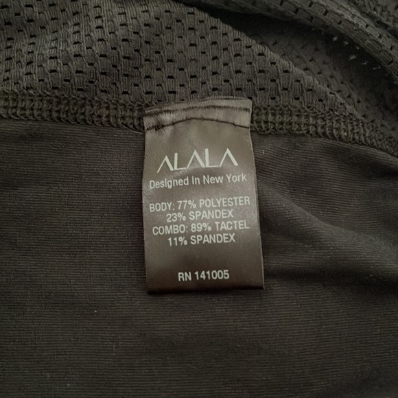 Alala Block Cutaway Mesh Athletic
Tank Top Black Loose Fit Womens Size
Small‎ - Picture 9 of 9